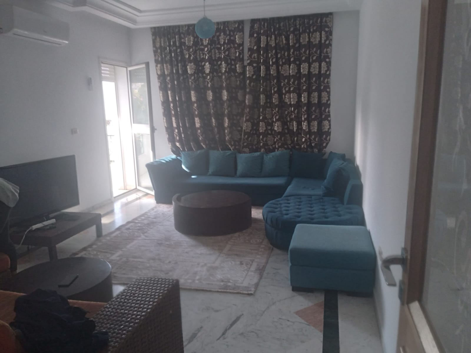 Ariana Ville&nbsp;Cite Ennasr 2&nbsp;Location&nbsp;Appart. 3 pi�ces&nbsp;S2 meubl� lux