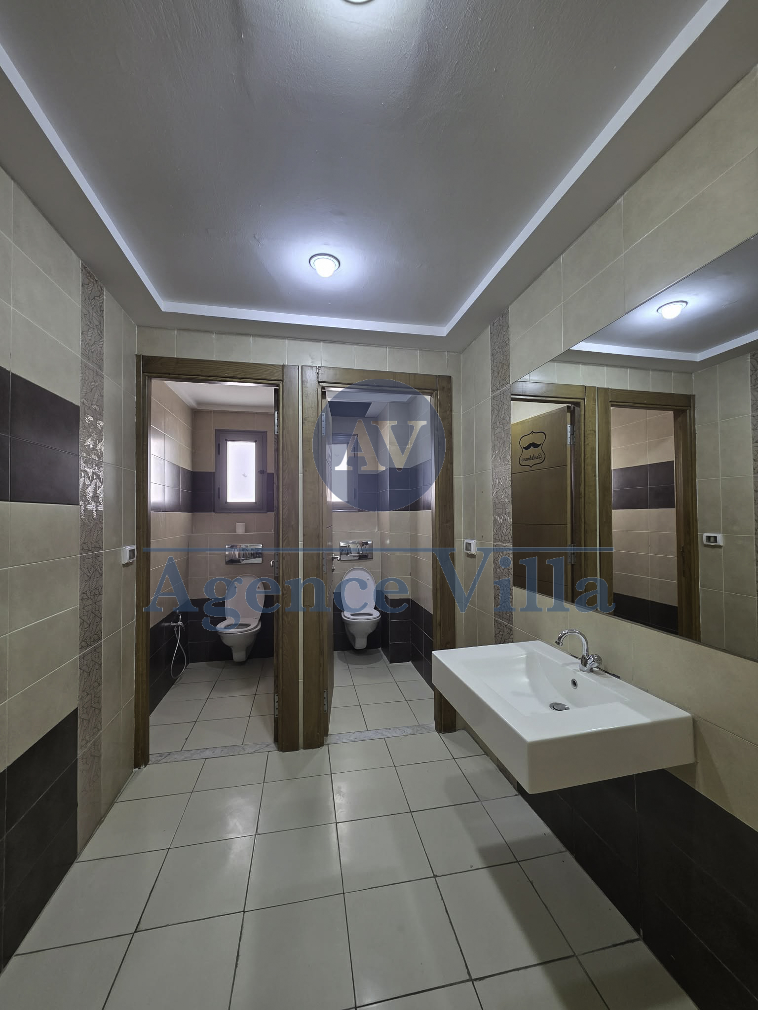 Location&nbsp;Appart. 5 pi�ces+