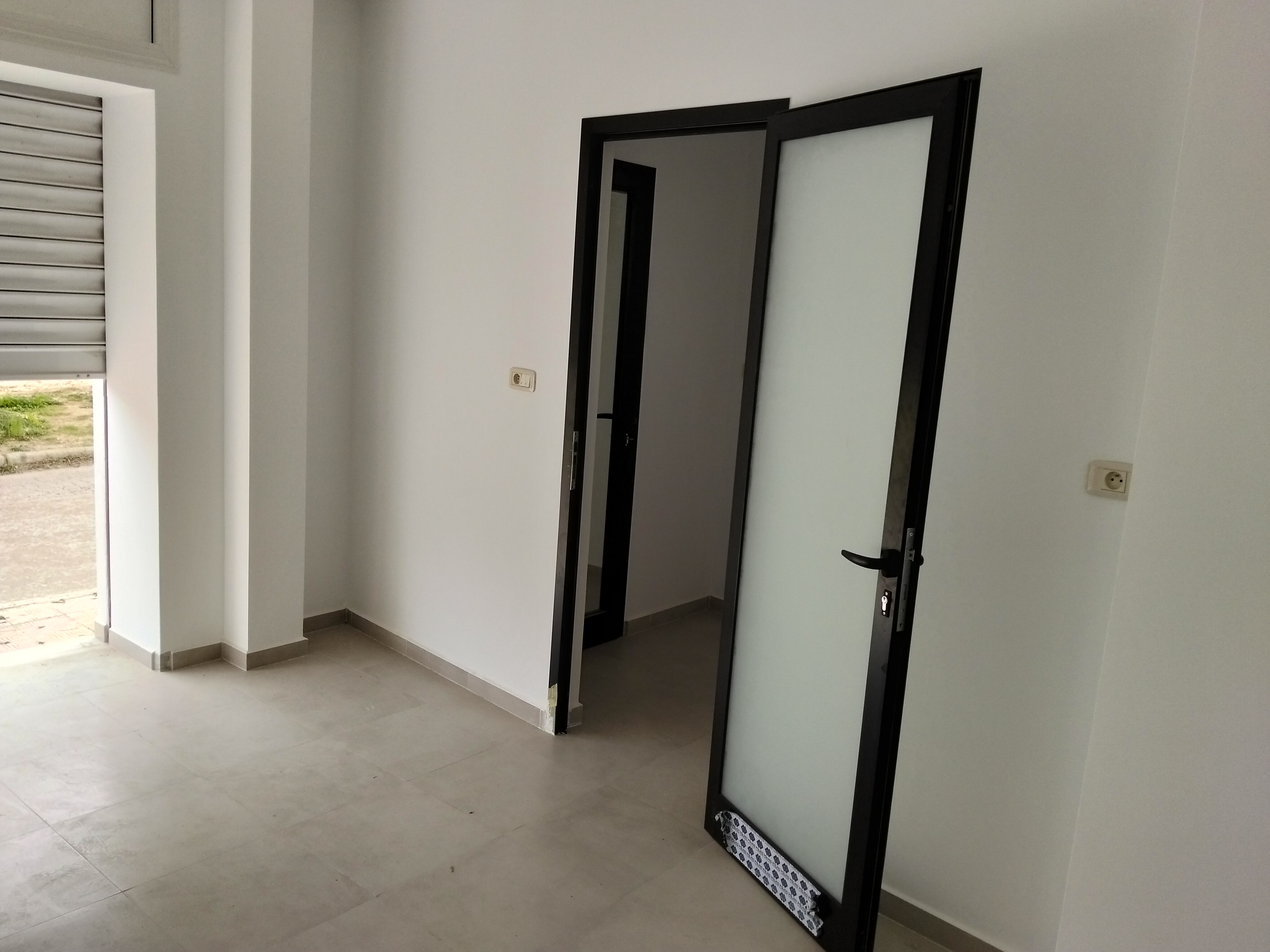 Sousse Jaouhara&nbsp;Sahloul&nbsp;Location&nbsp;Autre&nbsp;Disponible local neuf sahloul1