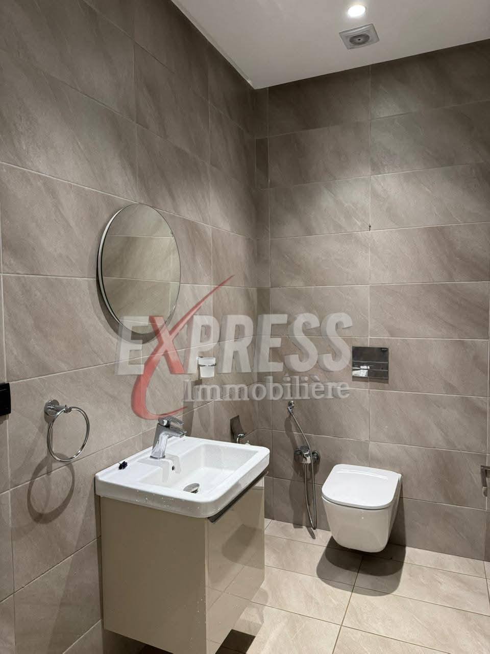 Location&nbsp;Appart. 4 pi�ces