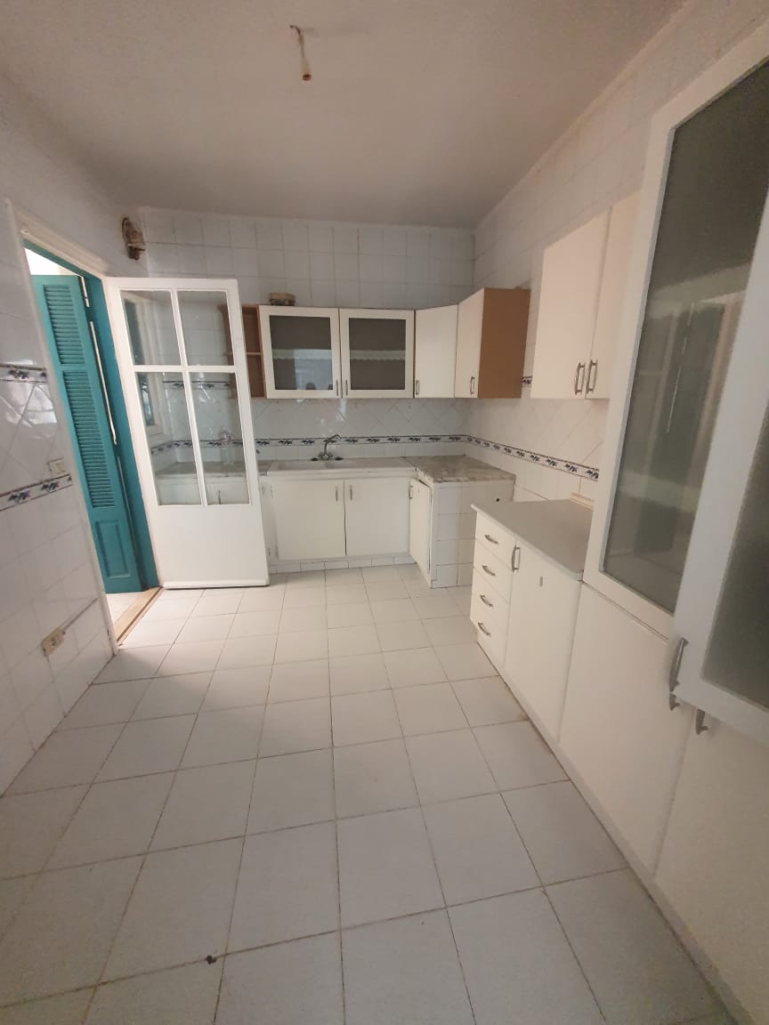 El Menzah&nbsp;El Manar 2&nbsp;Location&nbsp;Appart. 4 pi�ces&nbsp;Manar 2 spacieux appt s2 bien situ�