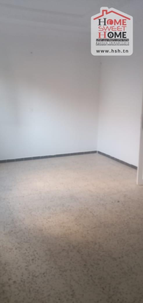 Zaghouan&nbsp;Zaghouan&nbsp;Vente&nbsp;Appart. 5 pi�ces+&nbsp;Immeuble viorne a zaghouan