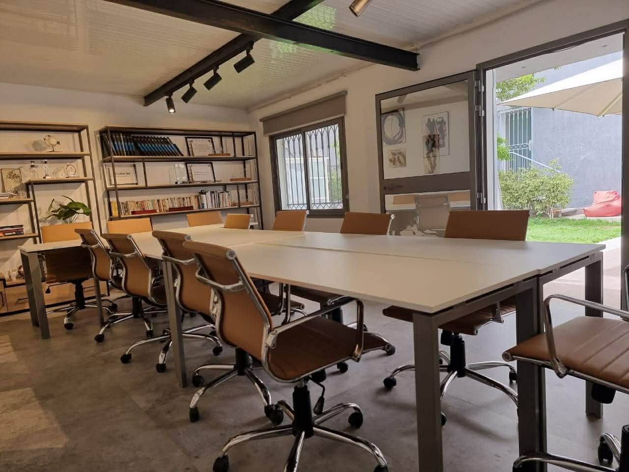 El Menzah&nbsp;El Menzah 1&nbsp;Location&nbsp;Maisons&nbsp;Immeuble bureautique meubl� � menzah 1