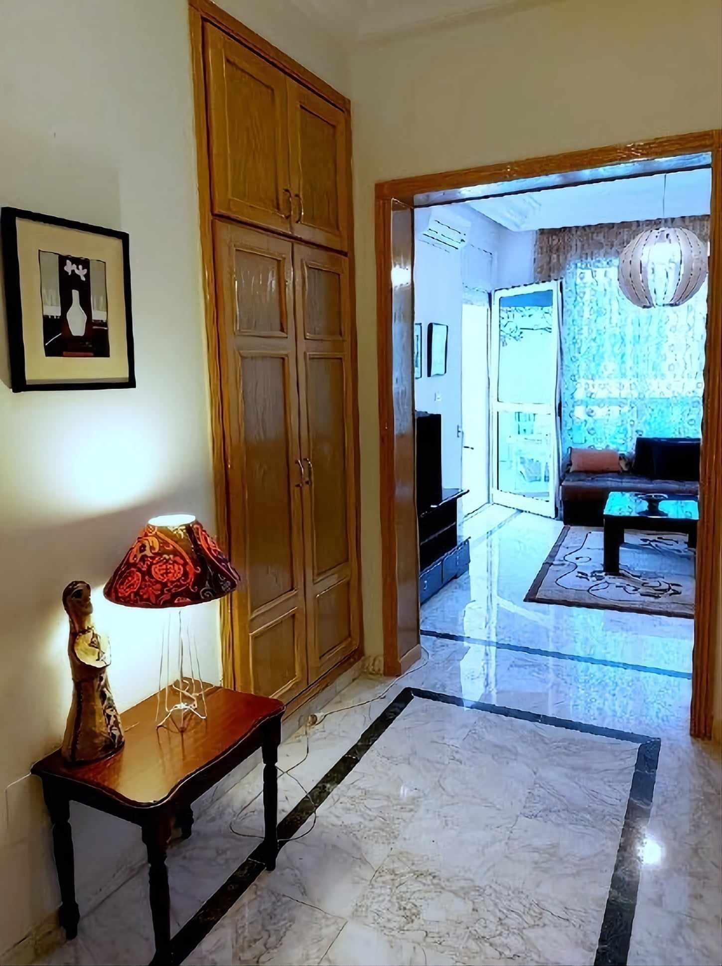 Ariana Ville&nbsp;Cite Ennasr 2&nbsp;Location&nbsp;Appart. 3 pi�ces&nbsp;S2 meubl� �tat neuf pour �tranger � l'ann�e