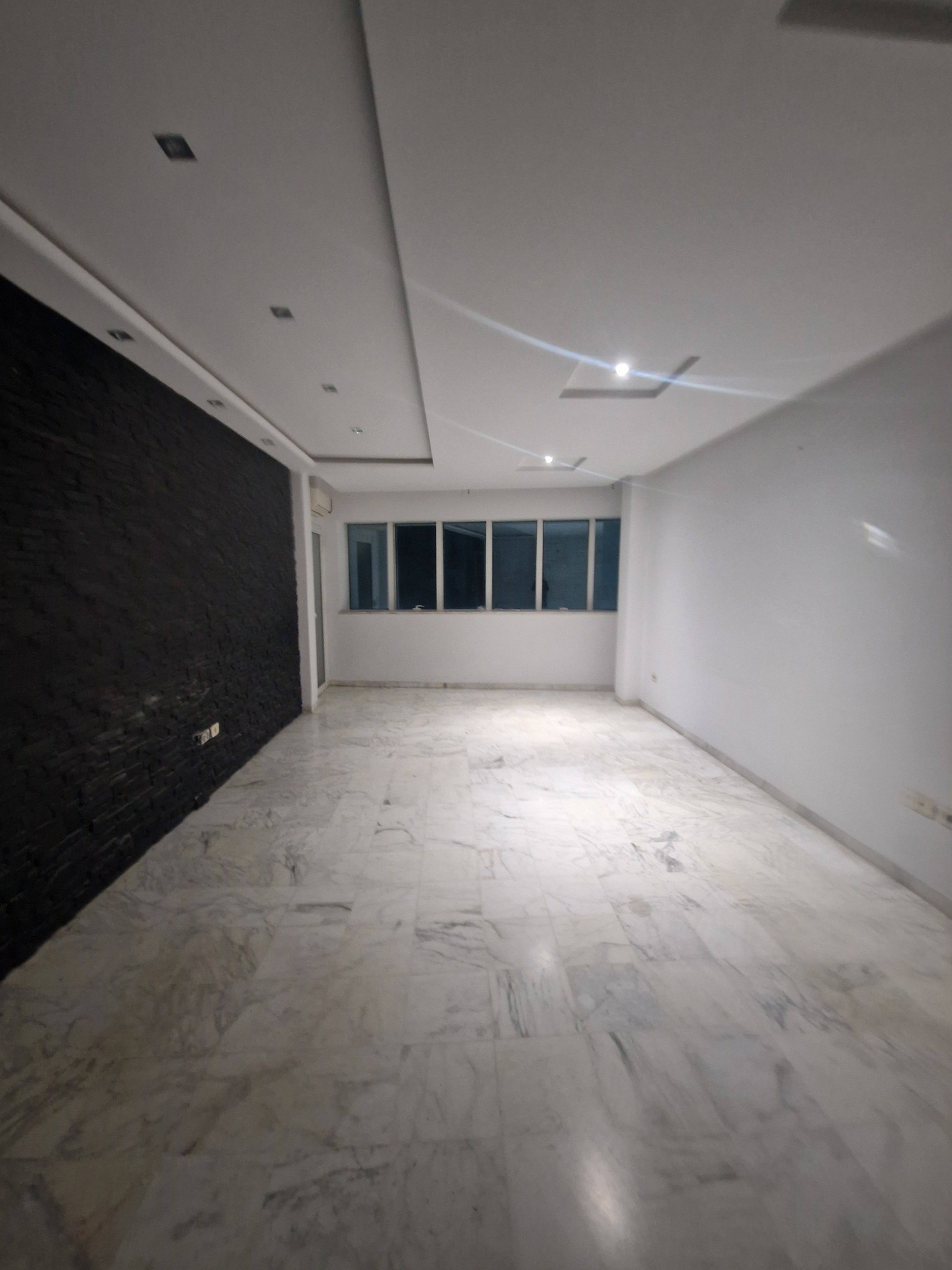 Ariana Ville&nbsp;Cite Ennasr 2&nbsp;Vente&nbsp;Appart. 4 pi�ces&nbsp;S3 r�nov� � ennasr 2