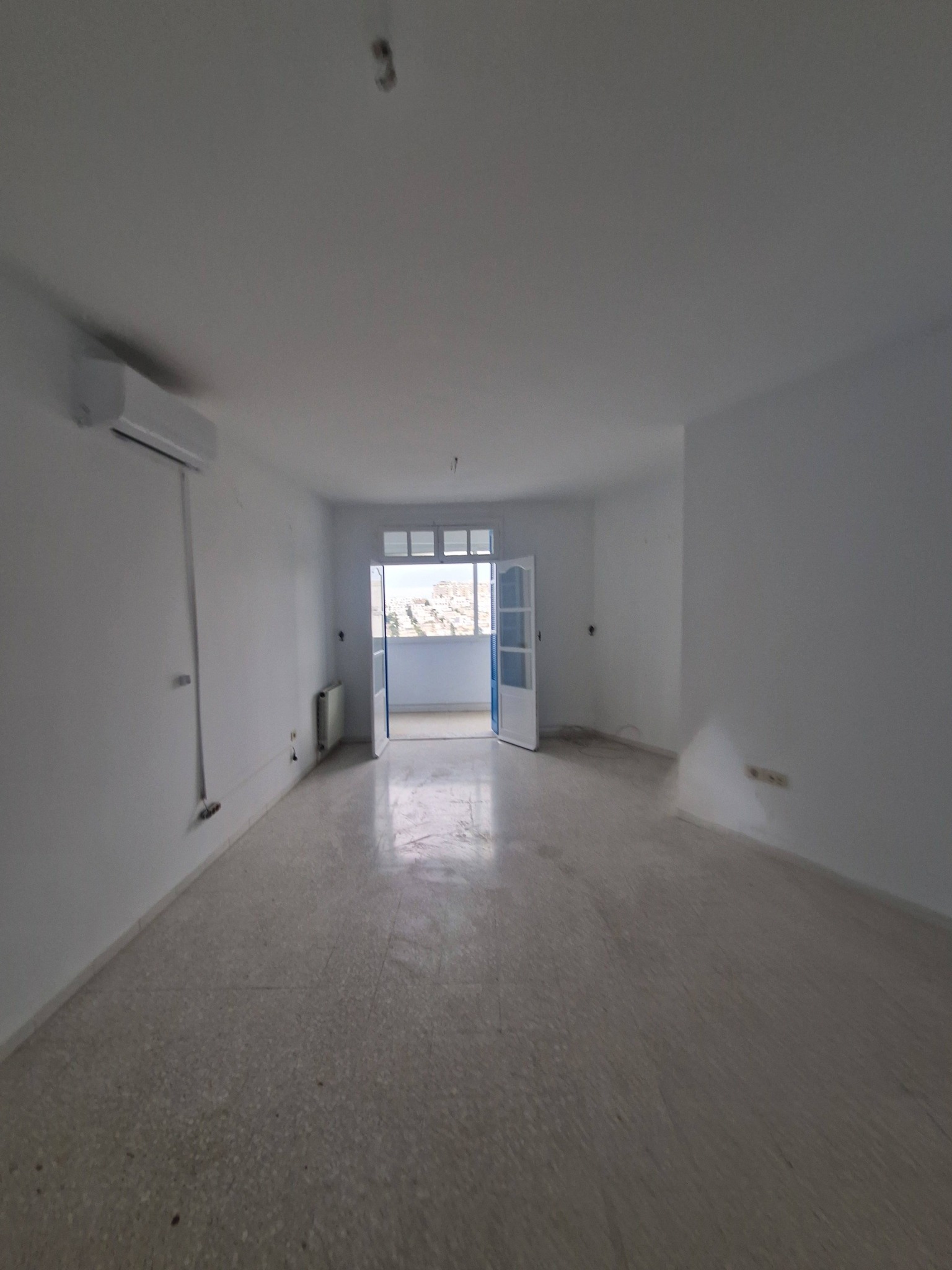 Location&nbsp;Duplex