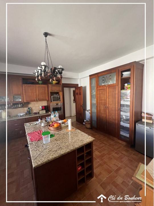 La Soukra&nbsp;Chotrana 2&nbsp;Vente&nbsp;Maisons&nbsp;Villa spacieuse plain pied avec piscine