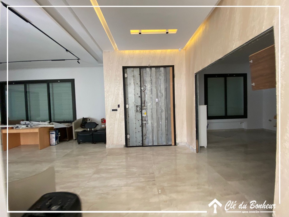 Sidi Thabet&nbsp;Sidi Thabet&nbsp;Vente&nbsp;Maisons&nbsp;Superbe villa neuve � borj touil