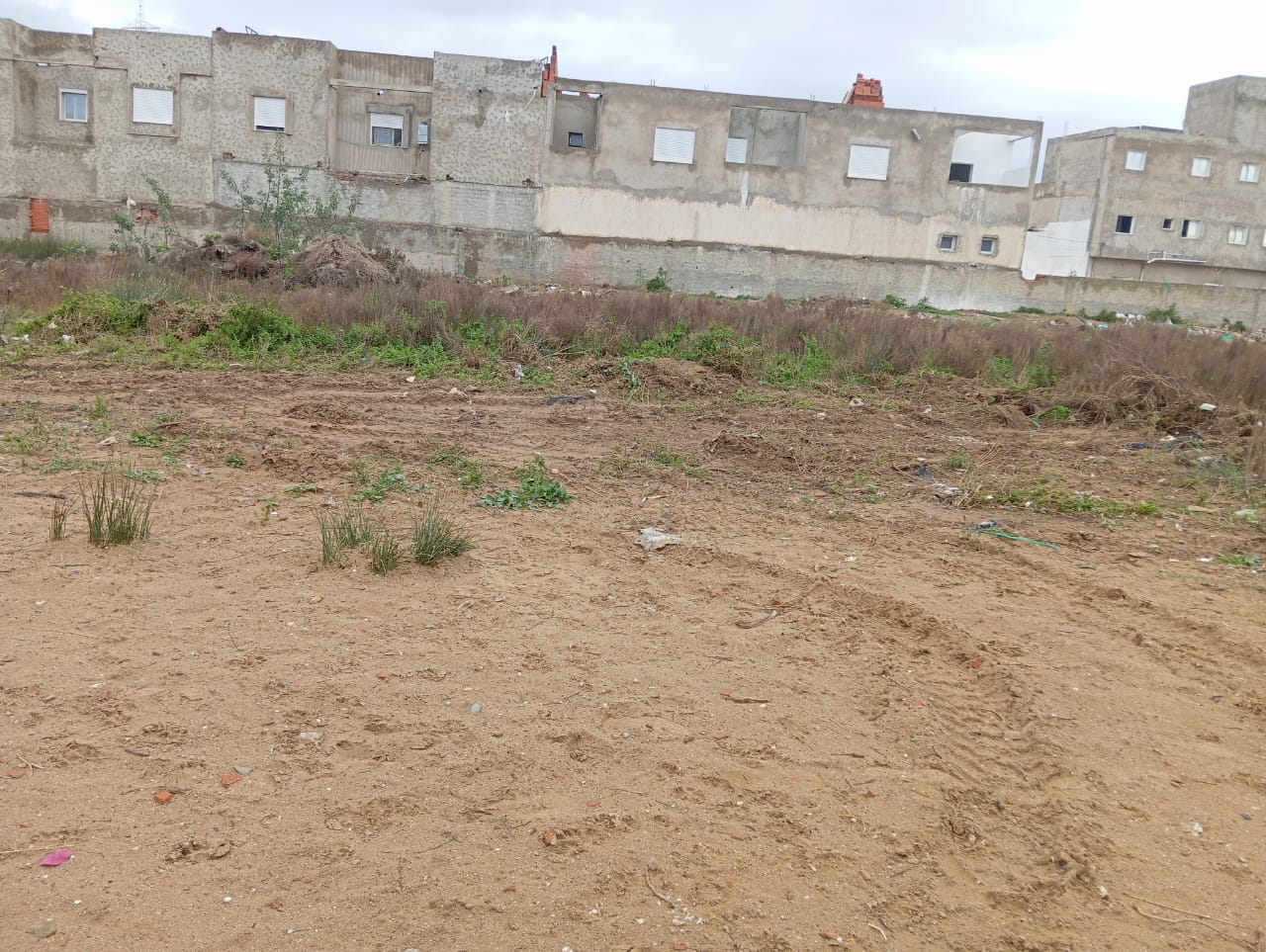 La Soukra&nbsp;Sidi Frej&nbsp;Terrain&nbsp;Terrain nu&nbsp;4000 m2 � la soukra
