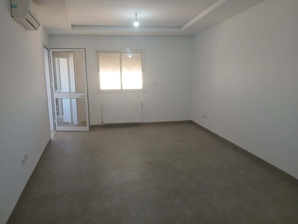 El Mourouj&nbsp;El Mourouj&nbsp;Location&nbsp;Appart. 4 pi�ces&nbsp;App hakim mourouj 6