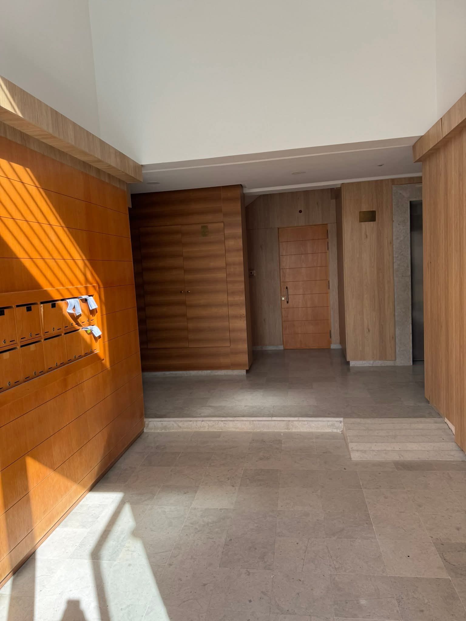 El Mourouj&nbsp;El Mourouj&nbsp;Location&nbsp;Appart. 1 pi�ce&nbsp;Appartement haut standing m 6