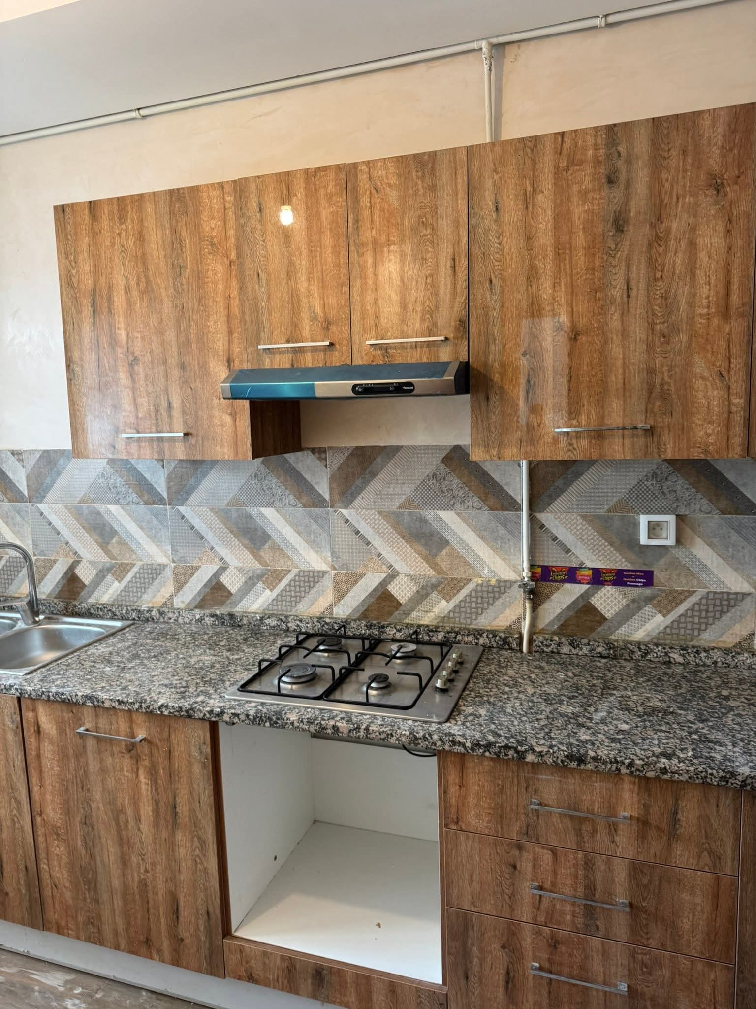 El Mourouj&nbsp;El Mourouj&nbsp;Location&nbsp;Appart. 1 pi�ce&nbsp;Appartement haut standing m 6