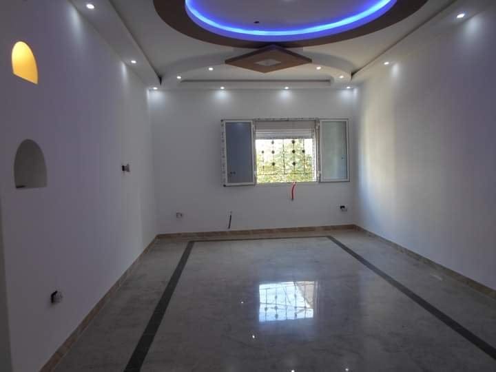 La Soukra&nbsp;La Soukra&nbsp;Location&nbsp;Appart. 3 pi�ces&nbsp;Bel s2 soukra zone hamadi abid