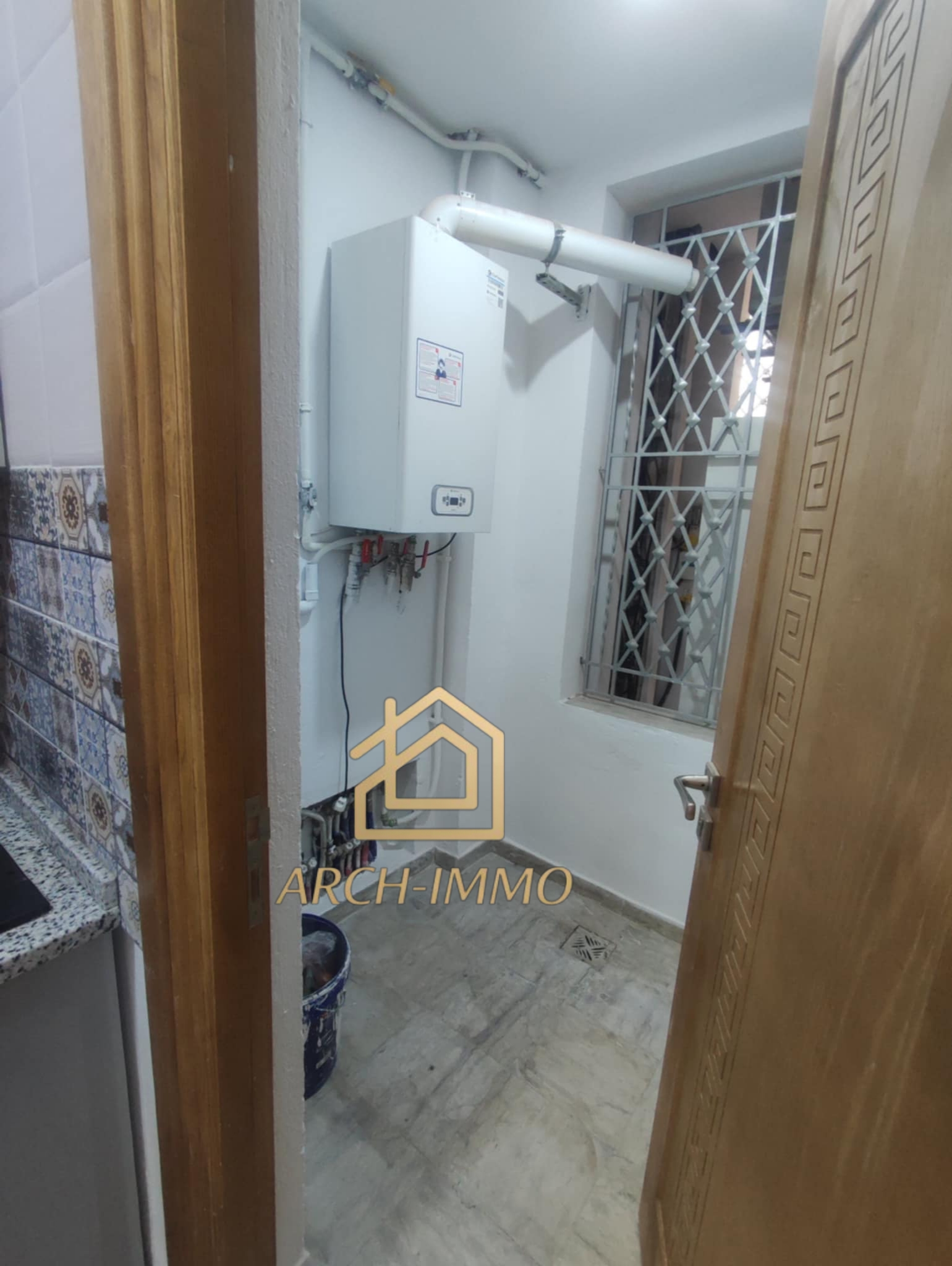 Bab Bhar&nbsp;Hedi Chaker&nbsp;Bureaux & Commerces&nbsp;Bureau&nbsp;Des bureaux neufs � lafayette