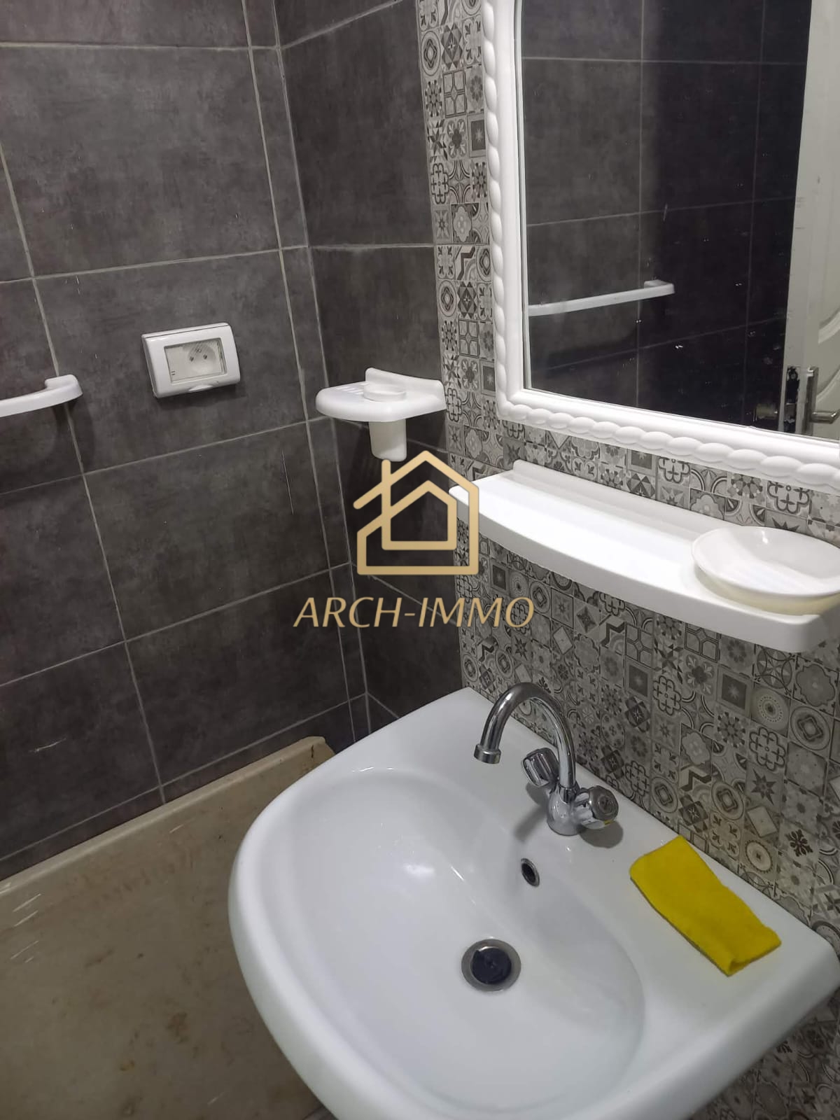 Bab Bhar&nbsp;Bab Bhar&nbsp;Location&nbsp;Appart. 2 pi�ces&nbsp;Apprt s1 meubl� rue de caire centre ville