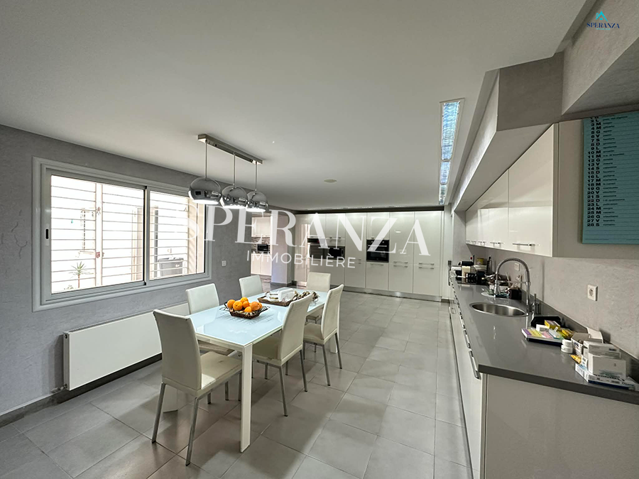 Nabeul&nbsp;Nabeul&nbsp;Location&nbsp;Appart. 5 pi�ces+&nbsp;Villa les vagues