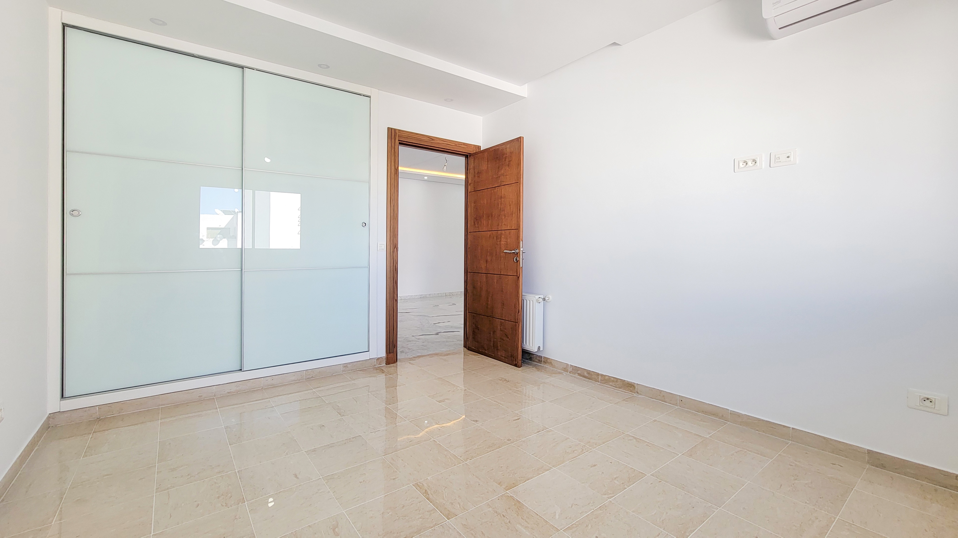 Ain Zaghouan&nbsp;Jardins de Carthage&nbsp;Location&nbsp;Appart. 2 pi�ces&nbsp;A ain zaghouan sud appartement s1