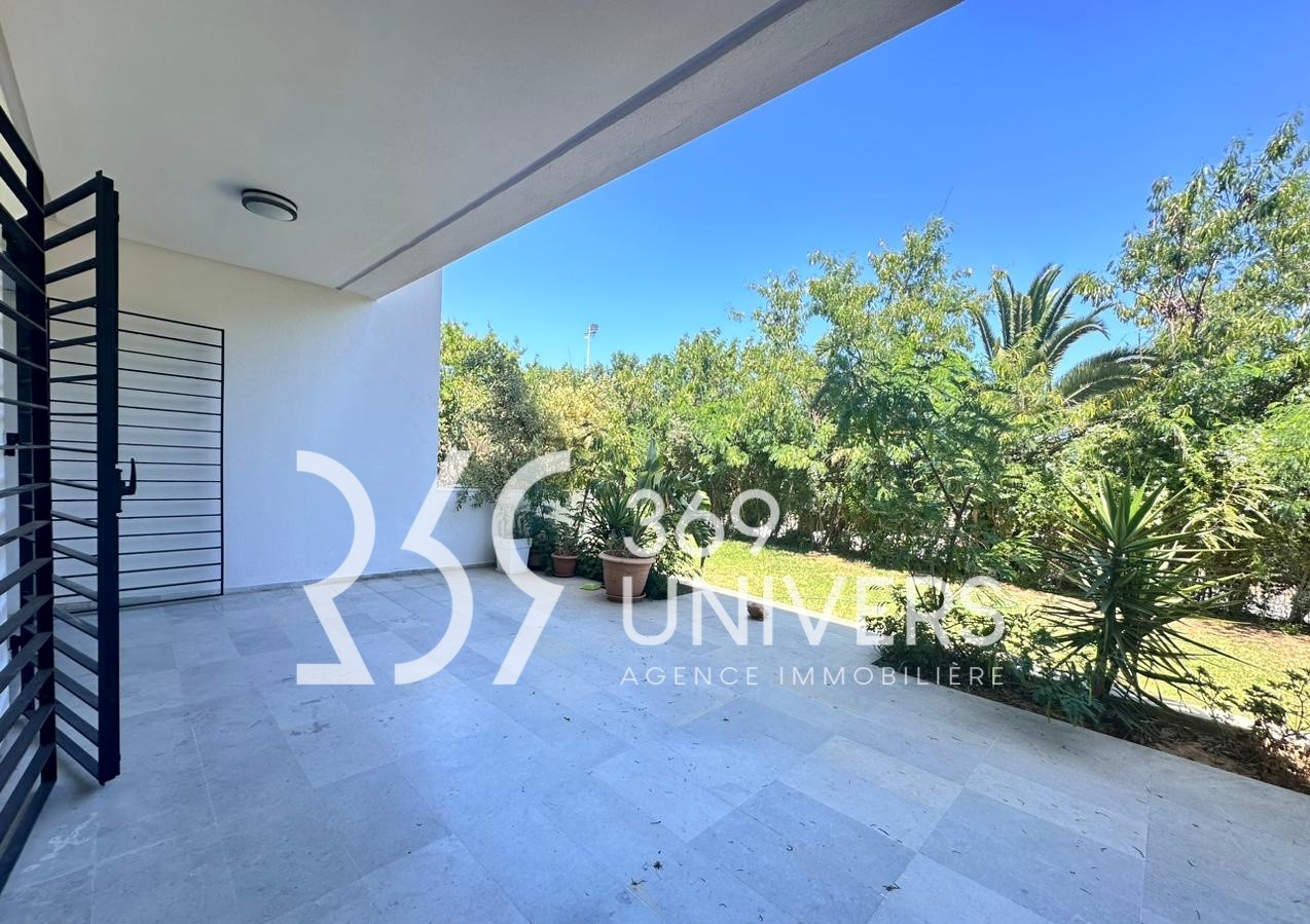 La Marsa&nbsp;Cite Du Stade&nbsp;Location&nbsp;Appart. 3 pi�ces&nbsp;Appartement avec terrasse � la marsa ref ra164