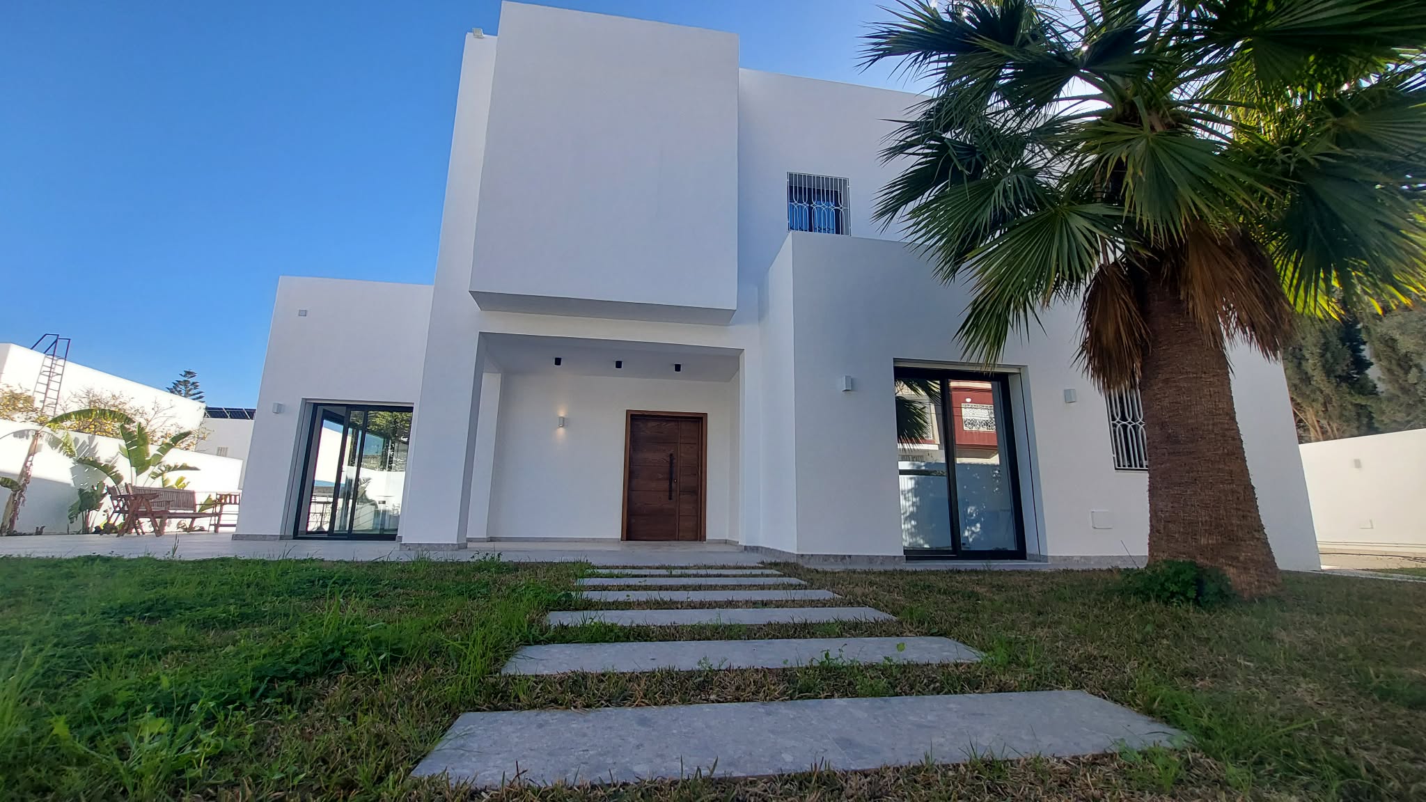 El Menzah&nbsp;Cite Caravelles&nbsp;Location&nbsp;Maisons&nbsp;Magnifique villa neuve  el manar 1