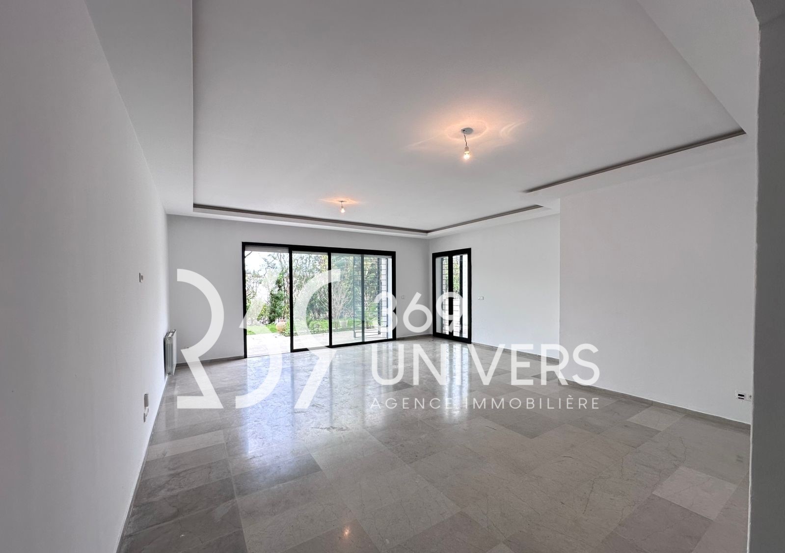 La Marsa&nbsp;Cite Du Stade&nbsp;Location&nbsp;Appart. 4 pi�ces&nbsp;Appartement avec terrasse � la marsa ref ra164