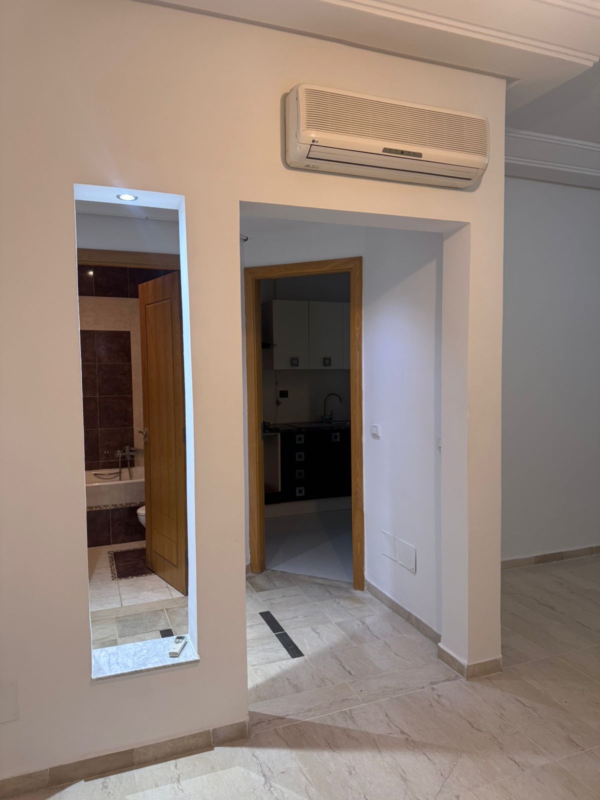 Ain Zaghouan&nbsp;Ain Zaghouan&nbsp;Location&nbsp;Appart. 1 pi�ce&nbsp;Appartement s0 � ain zaghouan nord