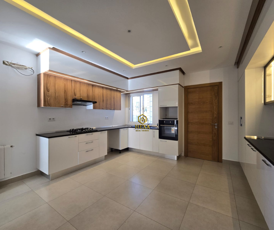 La Soukra&nbsp;La Soukra&nbsp;Location&nbsp;Duplex&nbsp;Duplex s5 � la soukra avec piscine et jardin