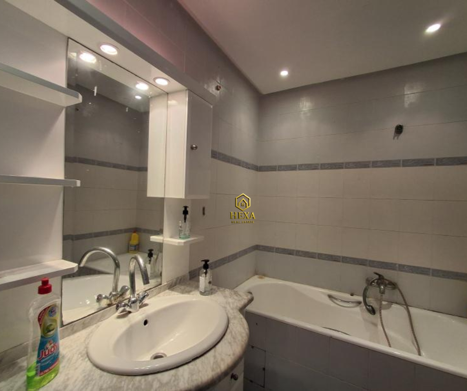 La Marsa&nbsp;Berge Du Lac&nbsp;Location&nbsp;Appart. 2 pi�ces&nbsp;Appartement s1 � usage bureautique au lac 1