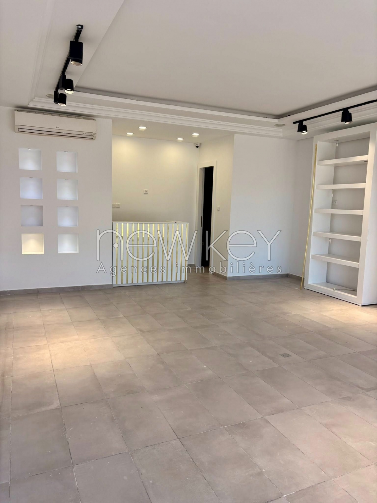 La Marsa&nbsp;Sidi Daoud&nbsp;Location&nbsp;Autre&nbsp;Un local en g�rance libre � la marsa