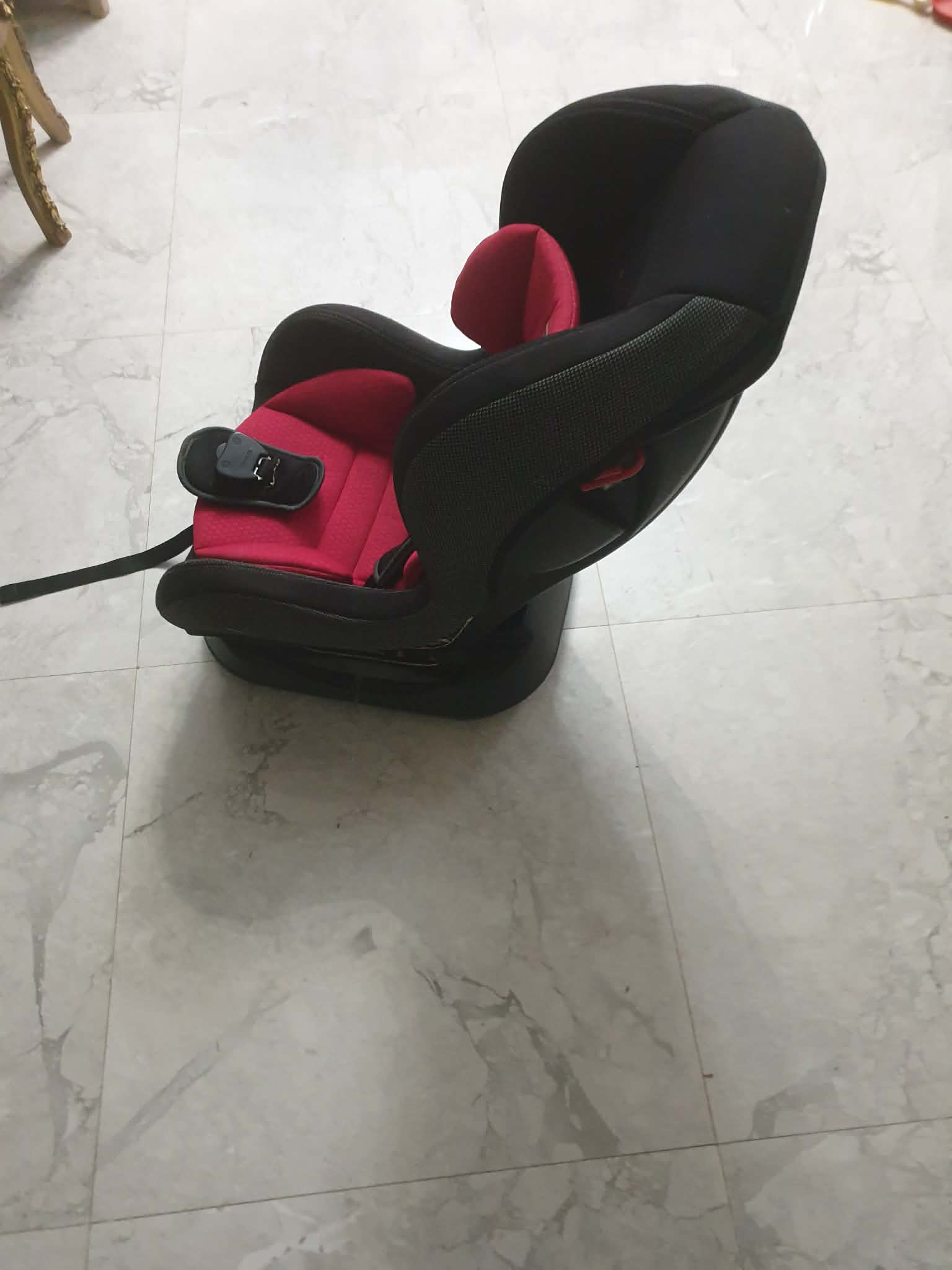 Gafsa Sud&nbsp;Gafsa Cite Ennour&nbsp;Autres&nbsp;Autre&nbsp;Chaise pour enfant