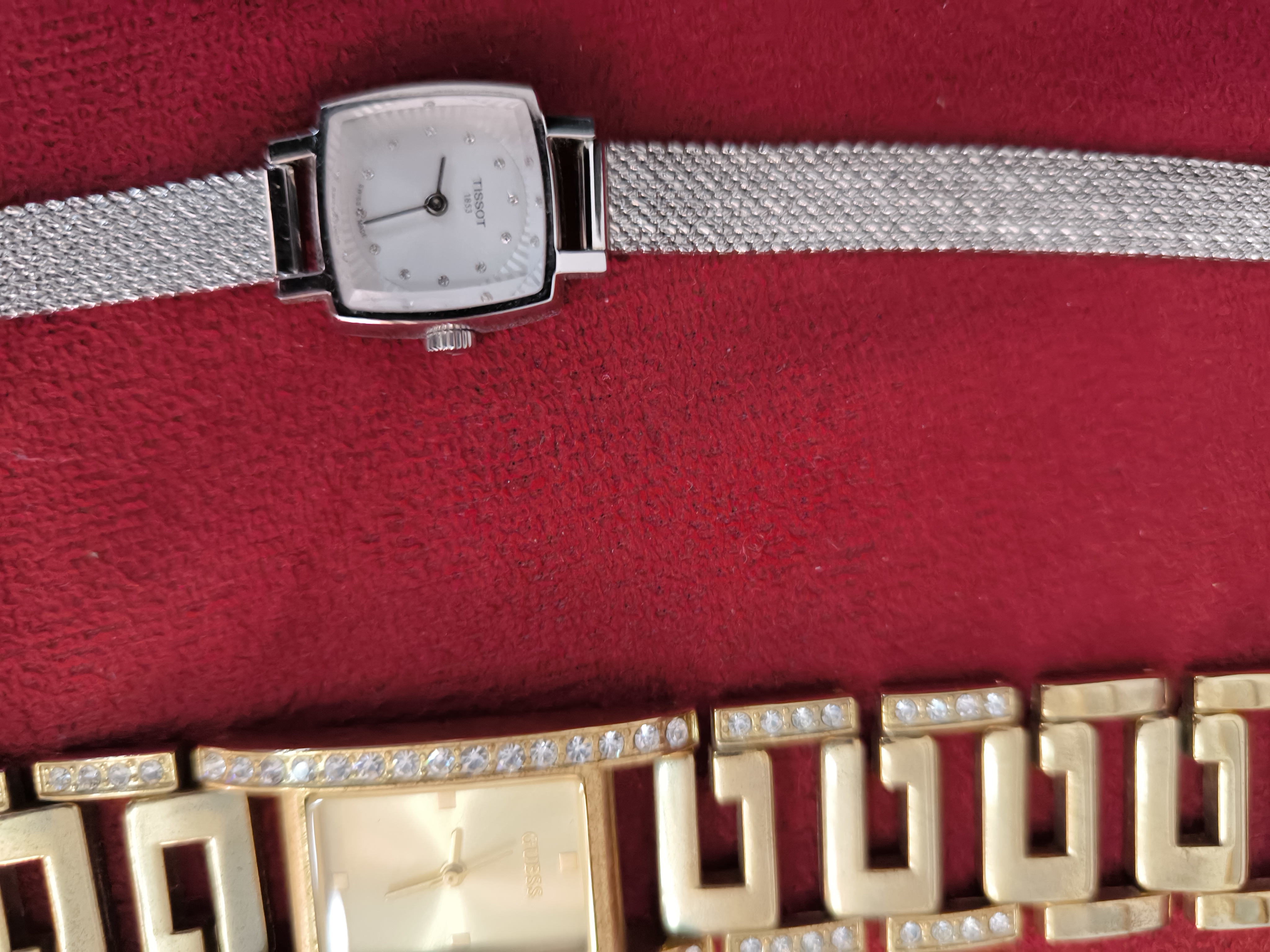 Carthage&nbsp;Carthage&nbsp;Autre&nbsp;Autre&nbsp;Montre femme tissot et guess prestige