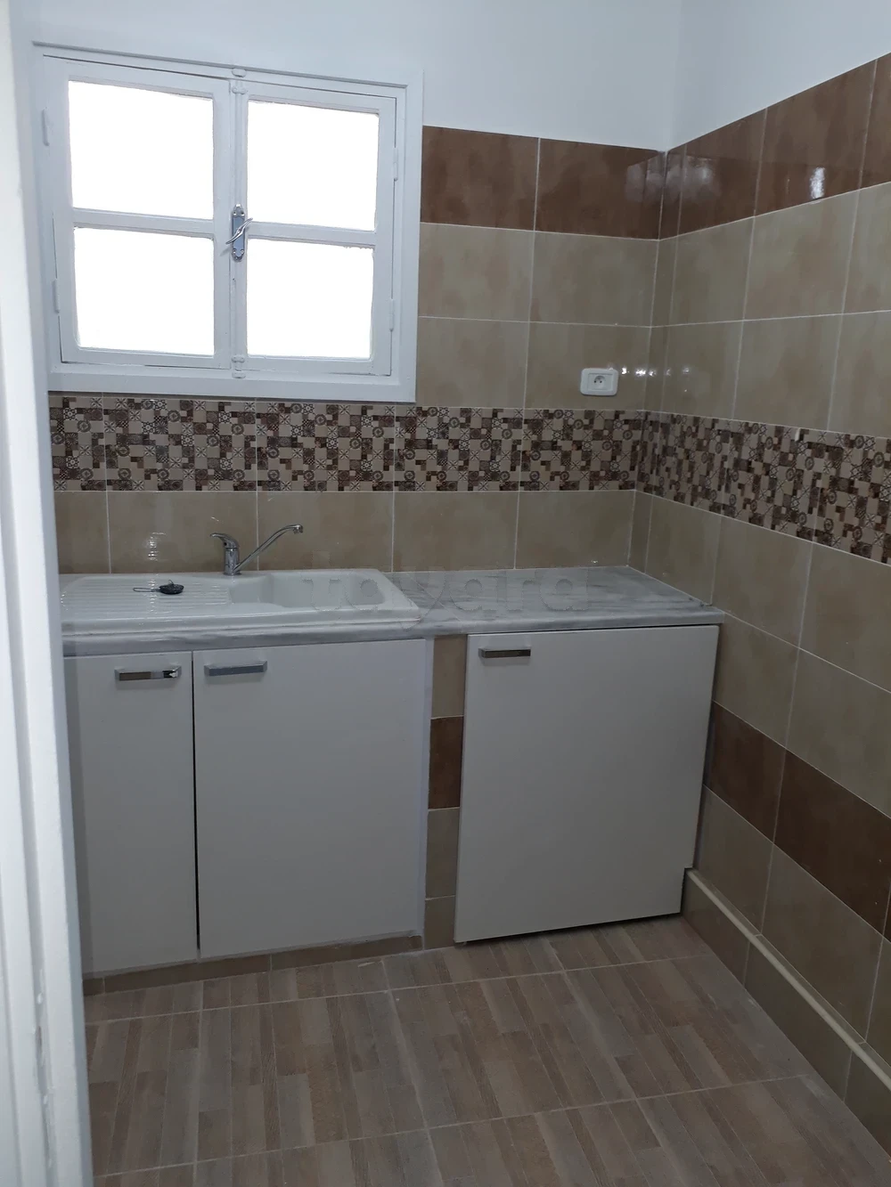 Ezzahra&nbsp;Cite 18 Janvier&nbsp;Location&nbsp;Appart. 3 pi�ces&nbsp;Studio de villa