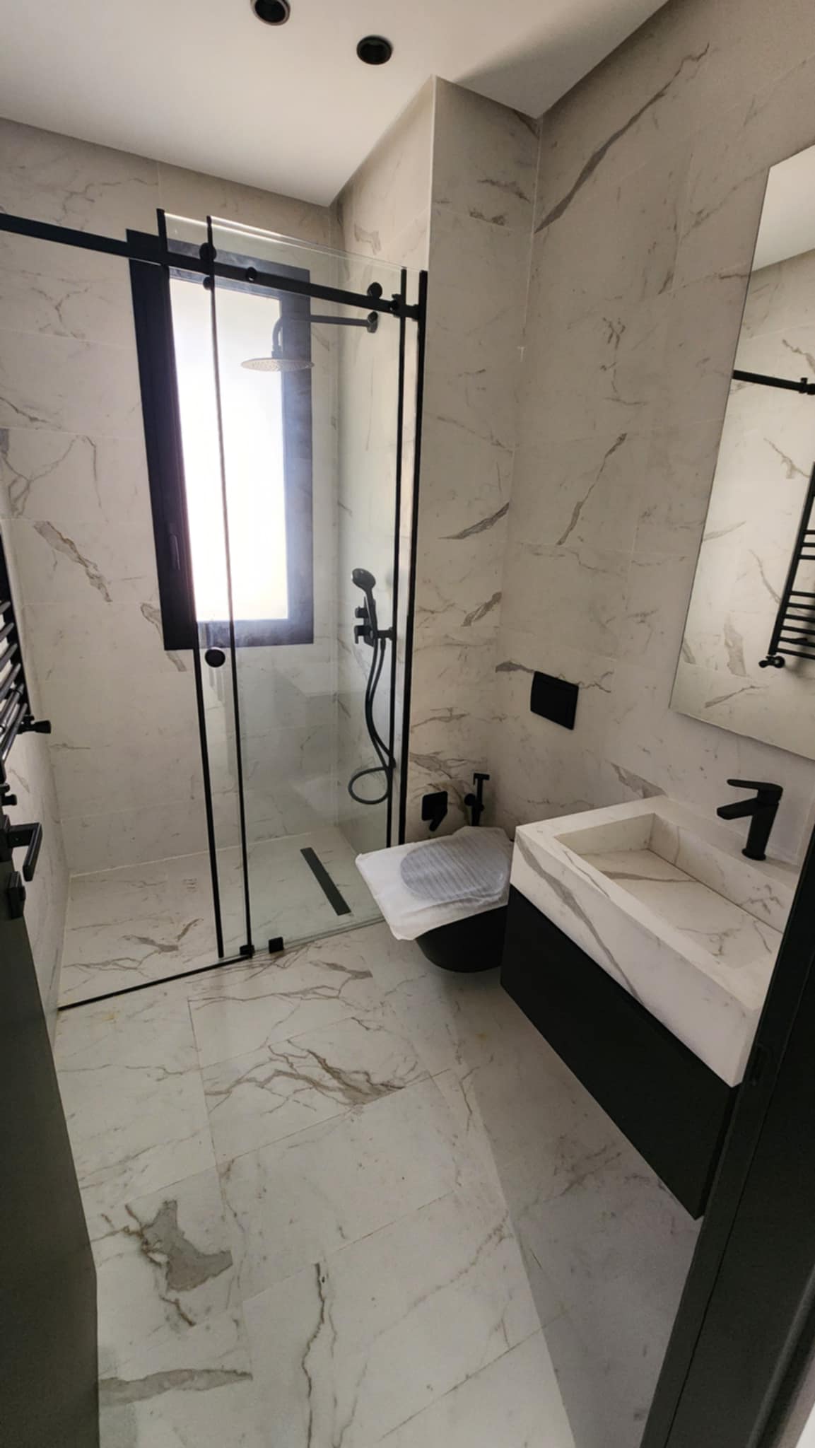 La Marsa&nbsp;El Aouina&nbsp;Location&nbsp;Appart. 1 pi�ce&nbsp;Appt s1 r�sidence avec piscine ain zaghouan nord