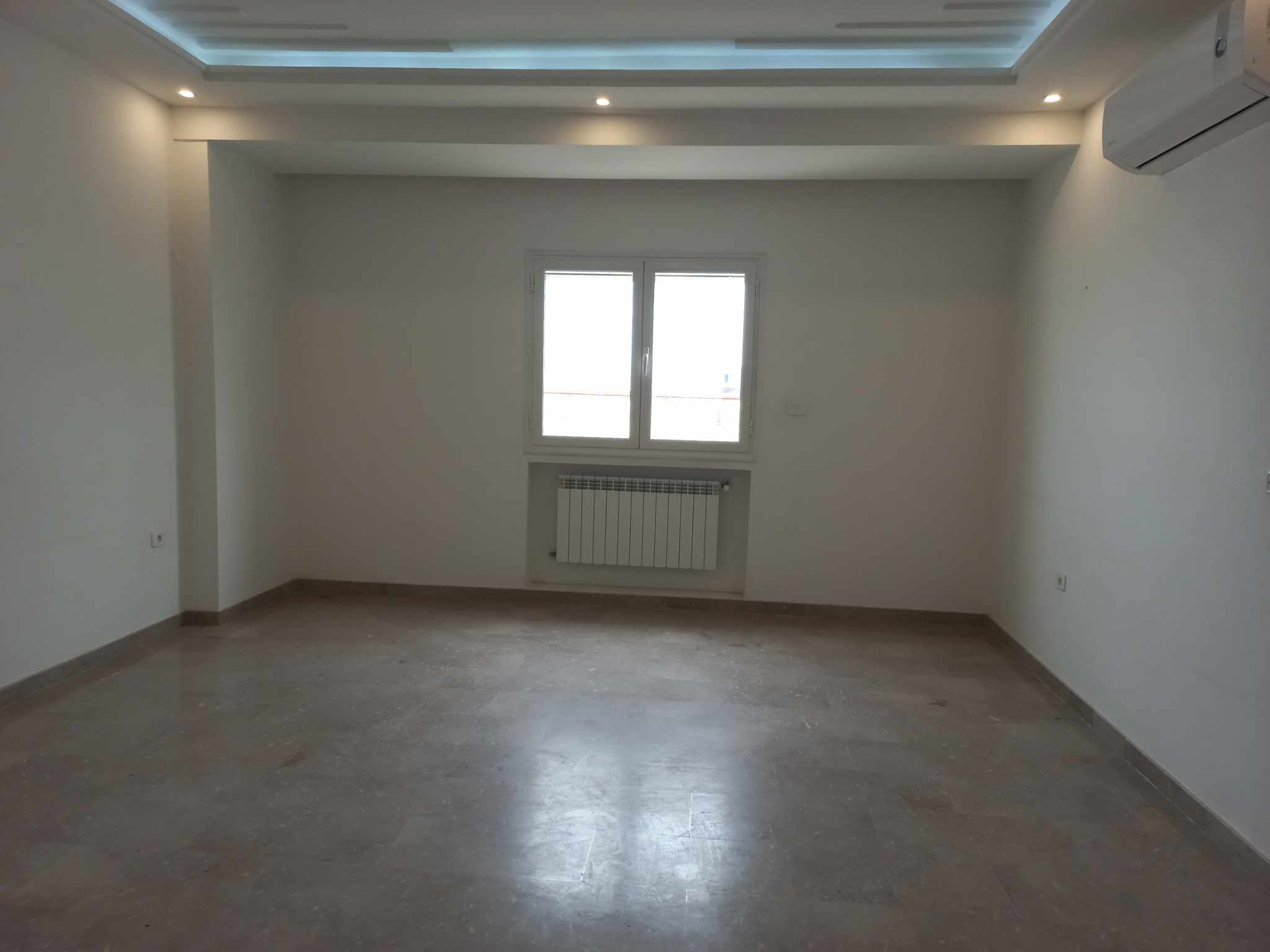 La Marsa&nbsp;El Aouina&nbsp;Location&nbsp;Appart. 3 pi�ces&nbsp;Appart s3 la soukra sidi fradj