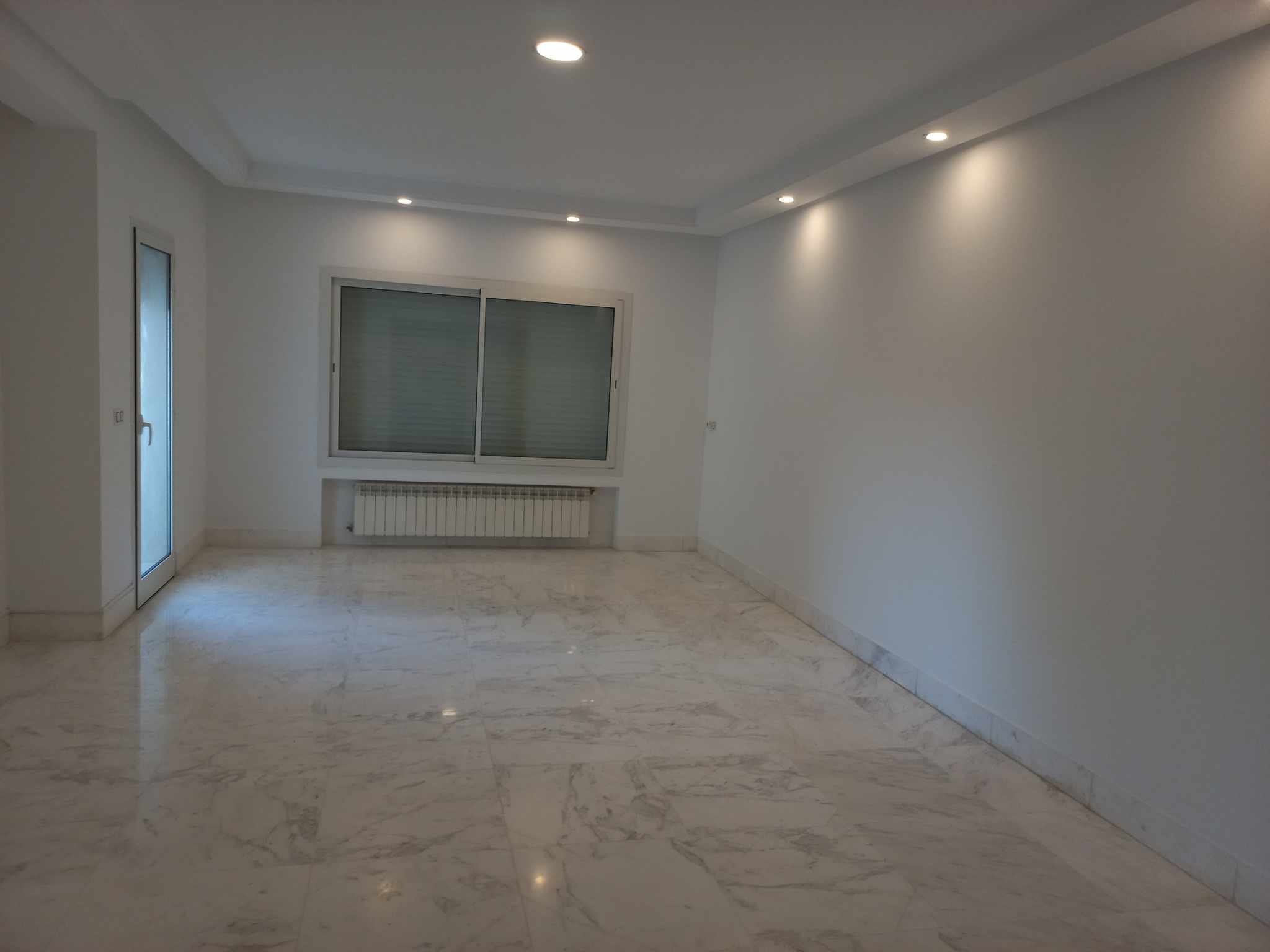 Ain Zaghouan&nbsp;Ain Zaghouan&nbsp;Location&nbsp;Appart. 2 pi�ces&nbsp;App spacieux s2 pas loin du closerie ain zaghouan