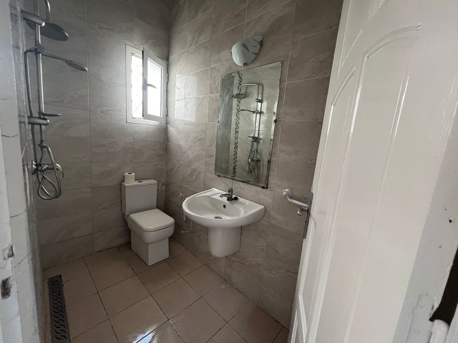 Ariana Ville&nbsp;Riadh Landlous&nbsp;Location&nbsp;Maisons&nbsp;Studio s1 meubl� a riadh landalos wb4433