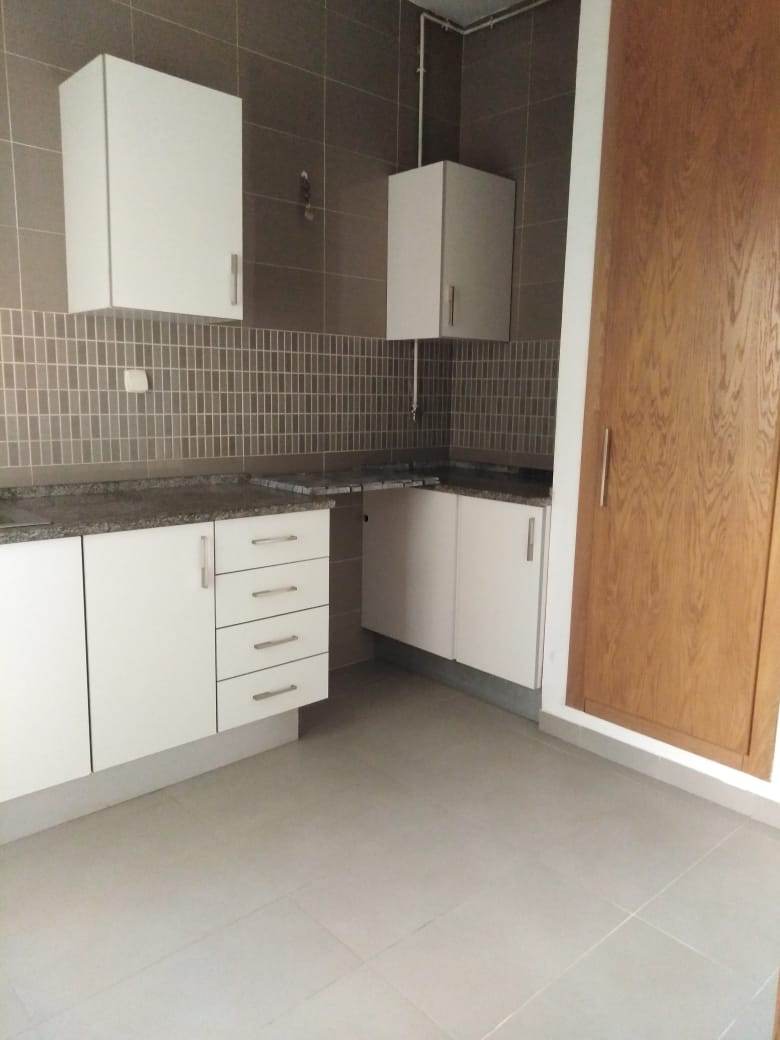 Ain Zaghouan&nbsp;Ain Zaghouan&nbsp;Location&nbsp;Appart. 2 pi�ces&nbsp;S plus un cuisine ind�pendante � l'aouina