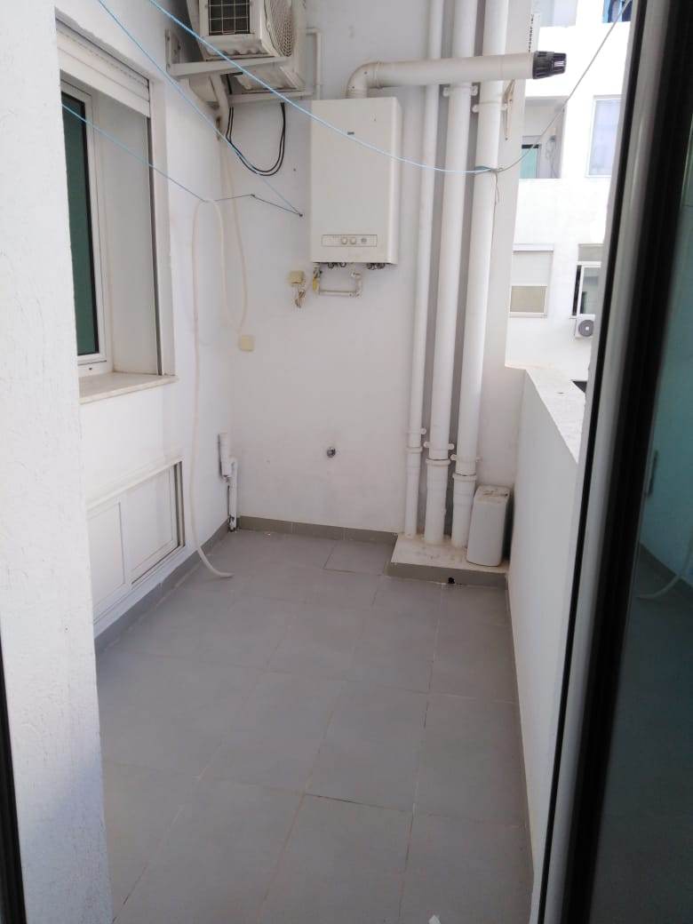 Ain Zaghouan&nbsp;Ain Zaghouan&nbsp;Location&nbsp;Appart. 2 pi�ces&nbsp;S plus un cuisine ind�pendante � l'aouina