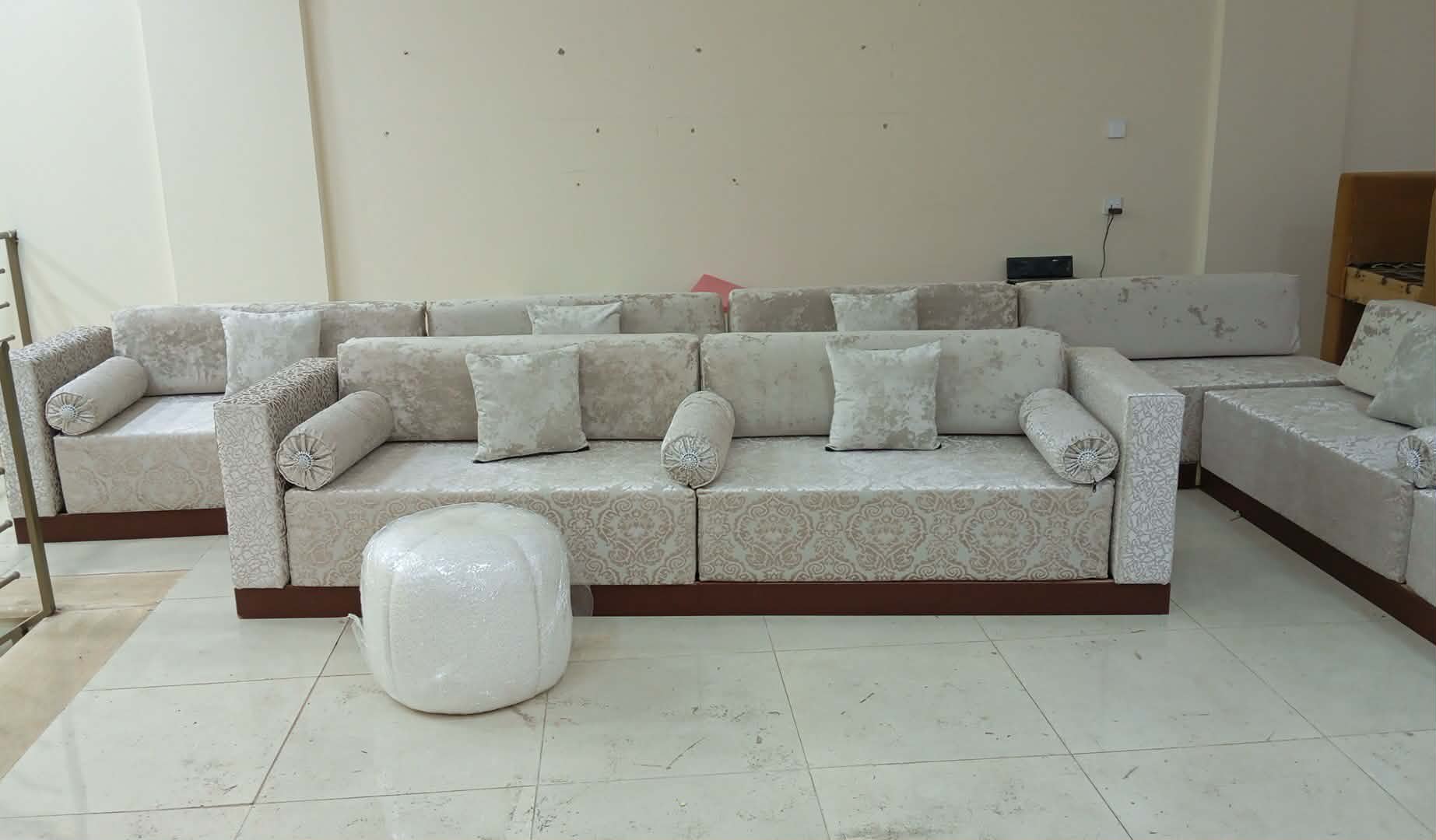 Hammam Chatt&nbsp;Borj Cedria&nbsp;Autre&nbsp;Autre&nbsp;Cr�ation r�novation restauration de meubles