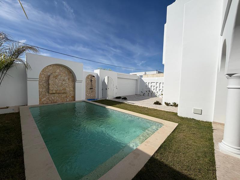 Hammamet&nbsp;Hammamet&nbsp;Vente&nbsp;Appart. 4 pi�ces&nbsp;Villa mode r�f v3014