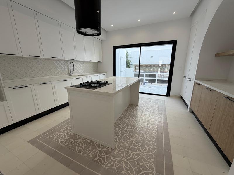 Hammamet&nbsp;Hammamet&nbsp;Vente&nbsp;Appart. 4 pi�ces&nbsp;Villa mode r�f v3014