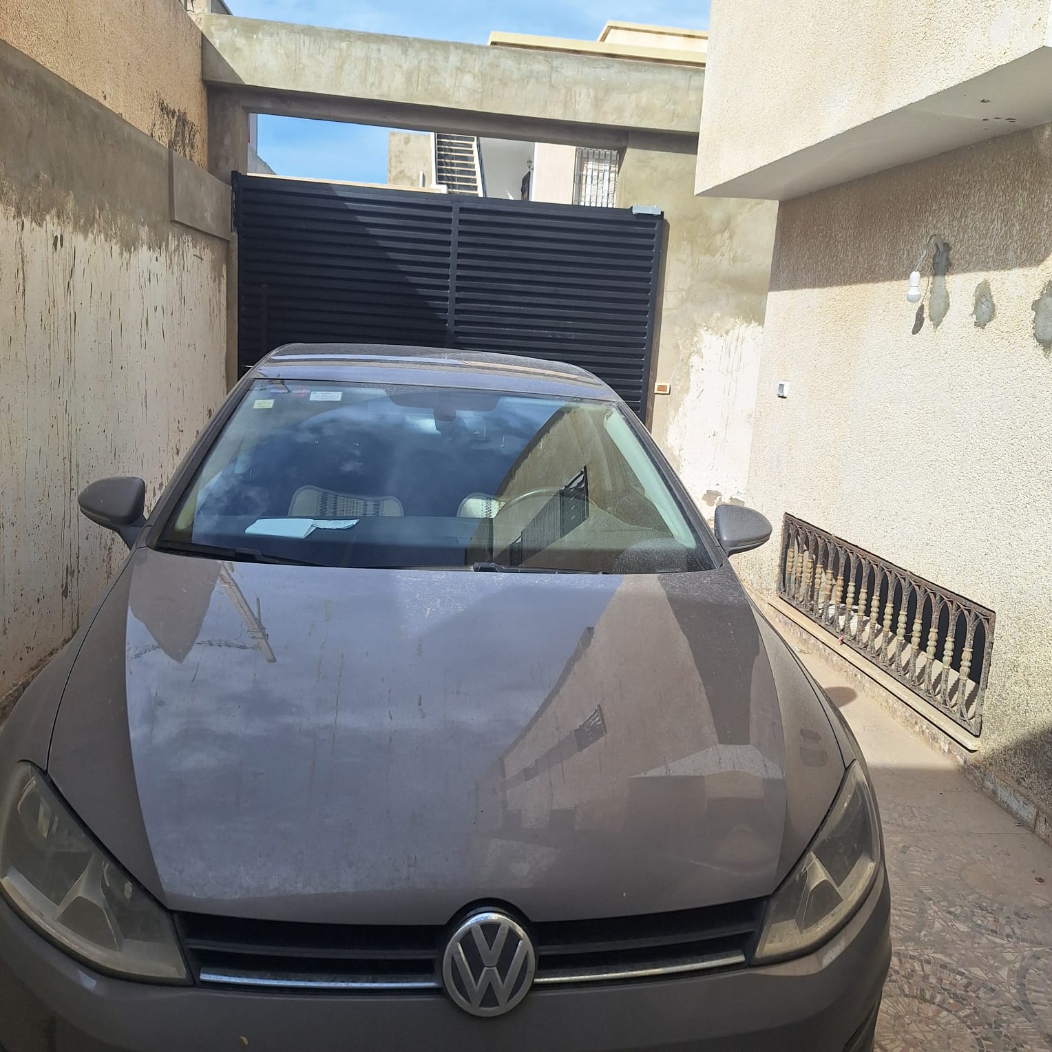 Raoued&nbsp;Ariana Essoughra&nbsp;Volkswagen&nbsp;Golf 7&nbsp;Gol7  essence