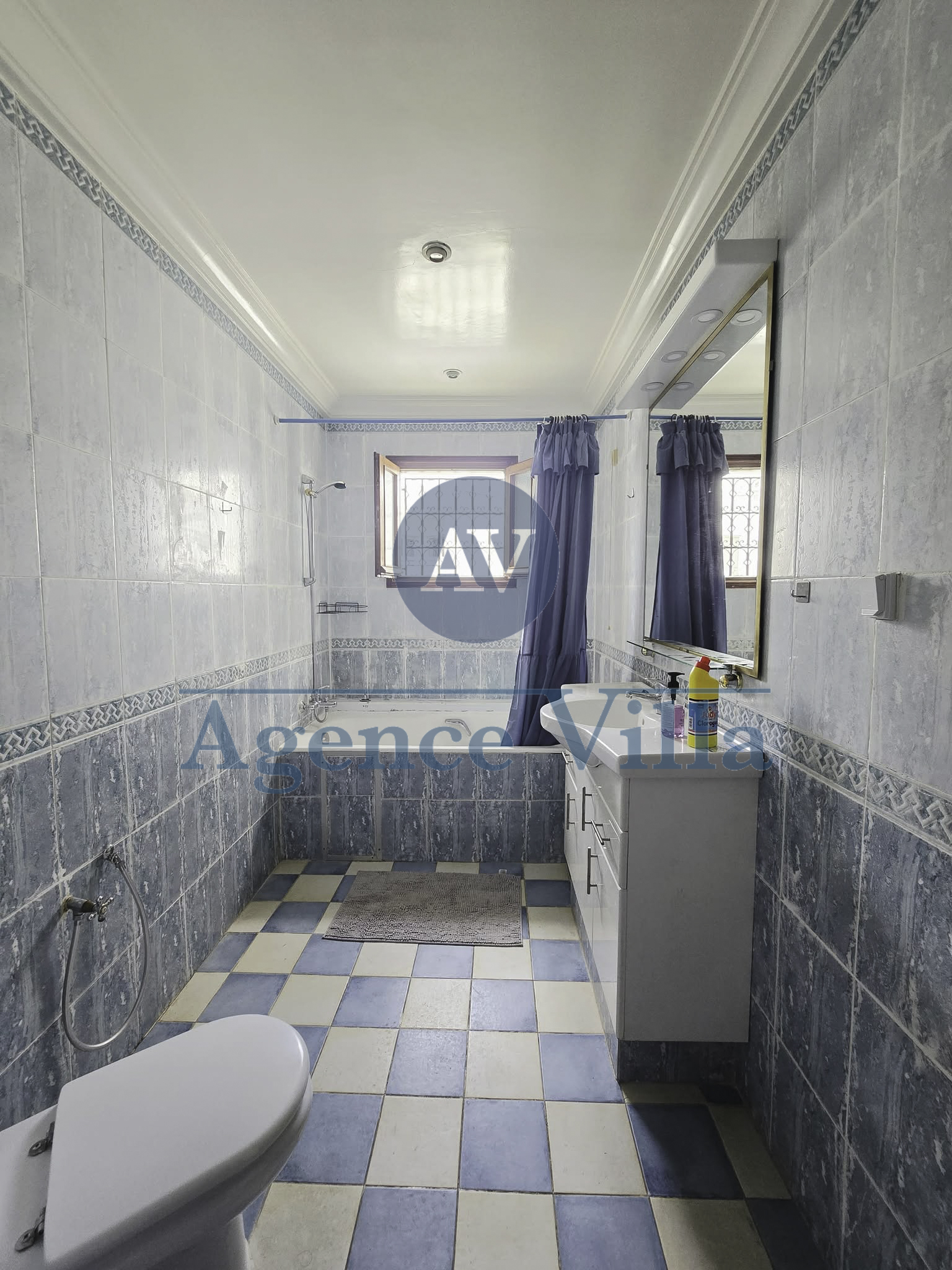 Location&nbsp;Appart. 5 pi�ces+