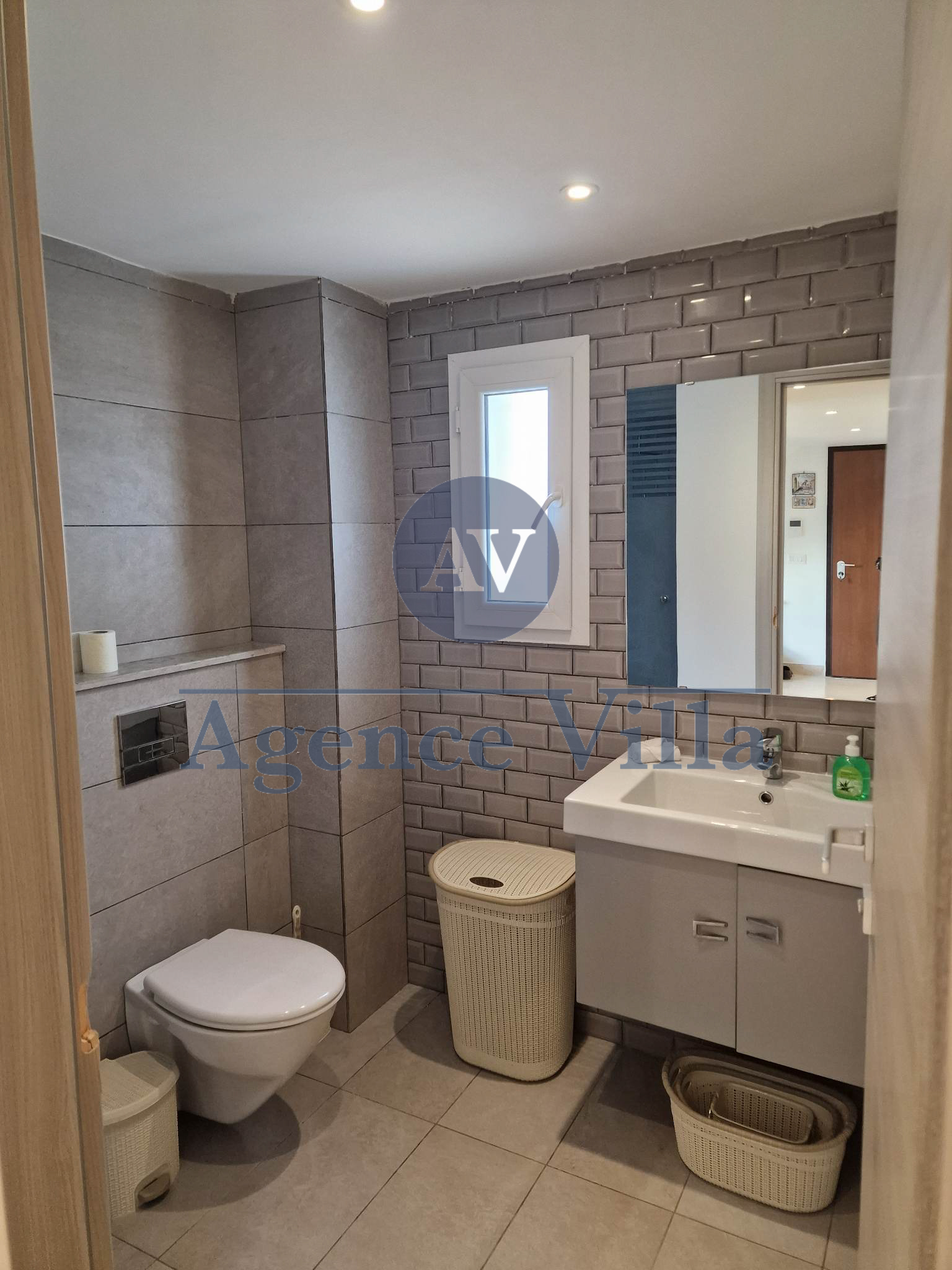 Location&nbsp;Appart. 4 pi�ces