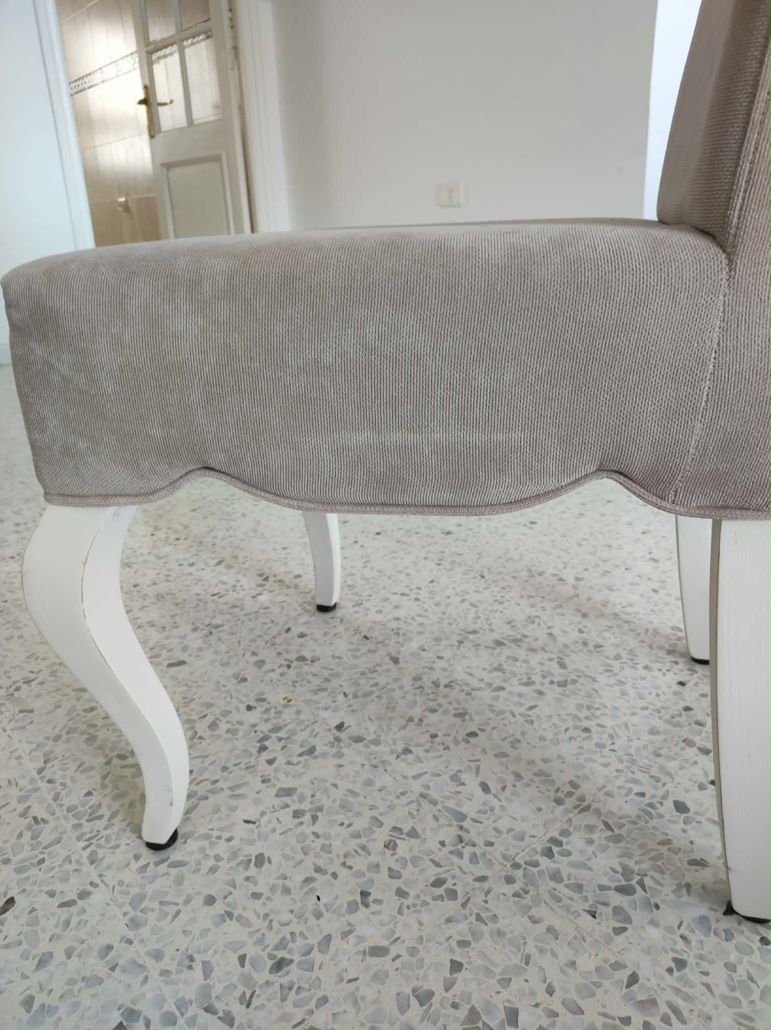 El Menzah&nbsp;El Manar 1&nbsp;Salon - Salle � manger &nbsp;Salle � manger&nbsp;Tr�s belle salle � manger �tat neuf