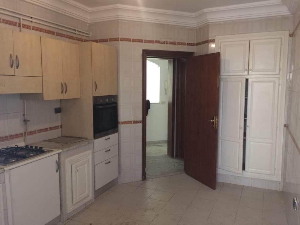 Ariana Ville&nbsp;Cite Ennasr 1&nbsp;Location&nbsp;Appart. 4 pi�ces&nbsp;Appart el nasr menzah