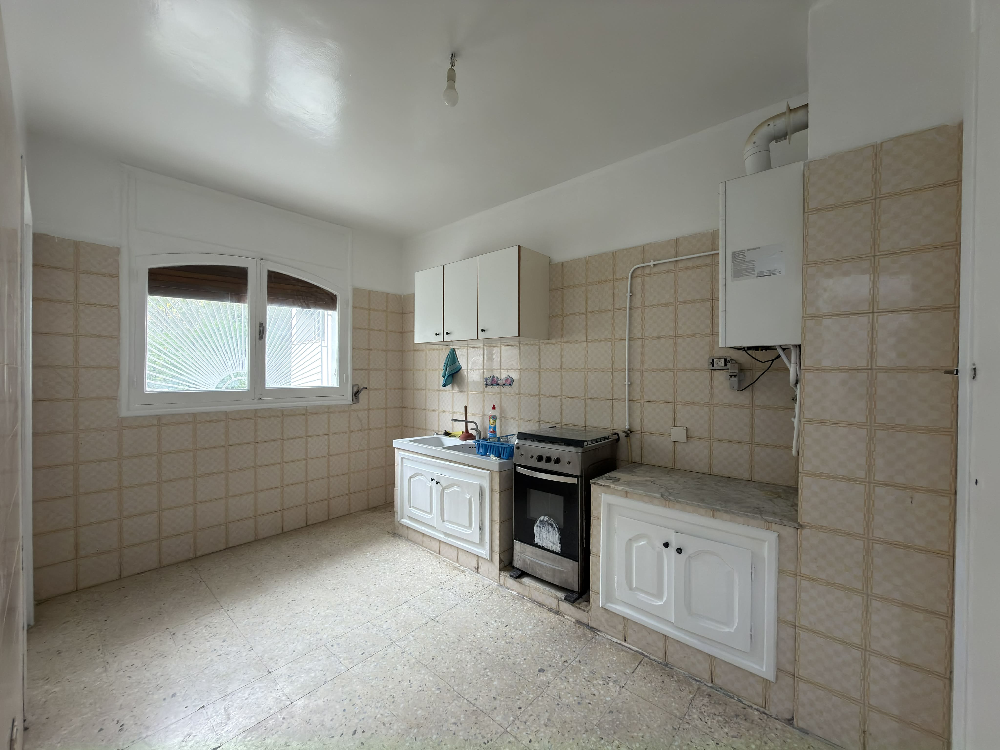 El Menzah&nbsp;El Manar 2&nbsp;Location&nbsp;Appart. 4 pi�ces&nbsp;Appart s3 spacieux � manar 2