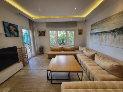 La Marsa&nbsp;Sidi Daoud&nbsp;Location&nbsp;Appart. 5 pi�ces+&nbsp;Super apprt meubl� avec piscine � sidi daoud marsa