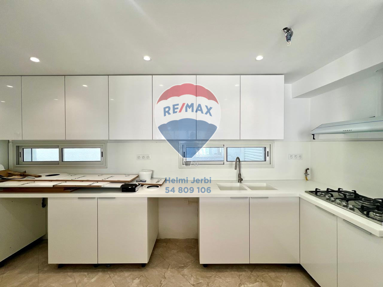 Location&nbsp;Duplex