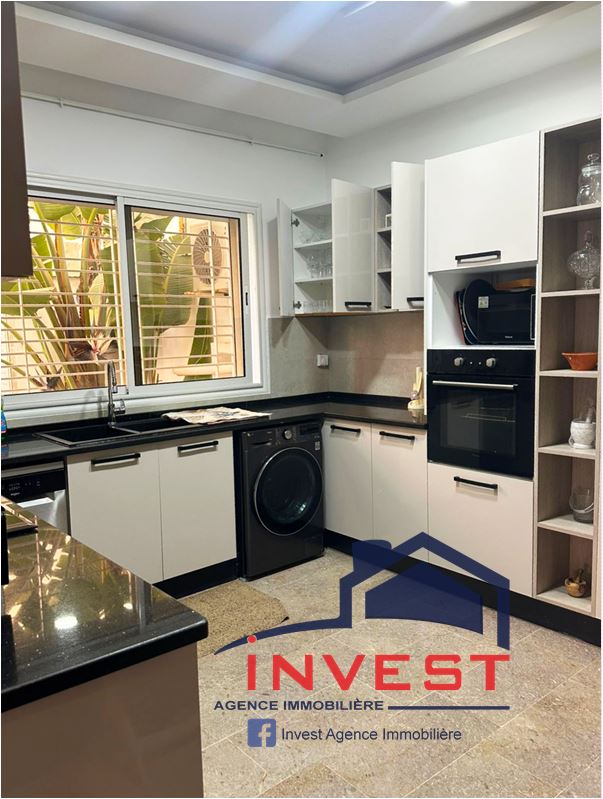 La Marsa&nbsp;Gammart&nbsp;Location&nbsp;Maisons&nbsp;Rez de jardin  avec piscine  � gammarth sup�rieur