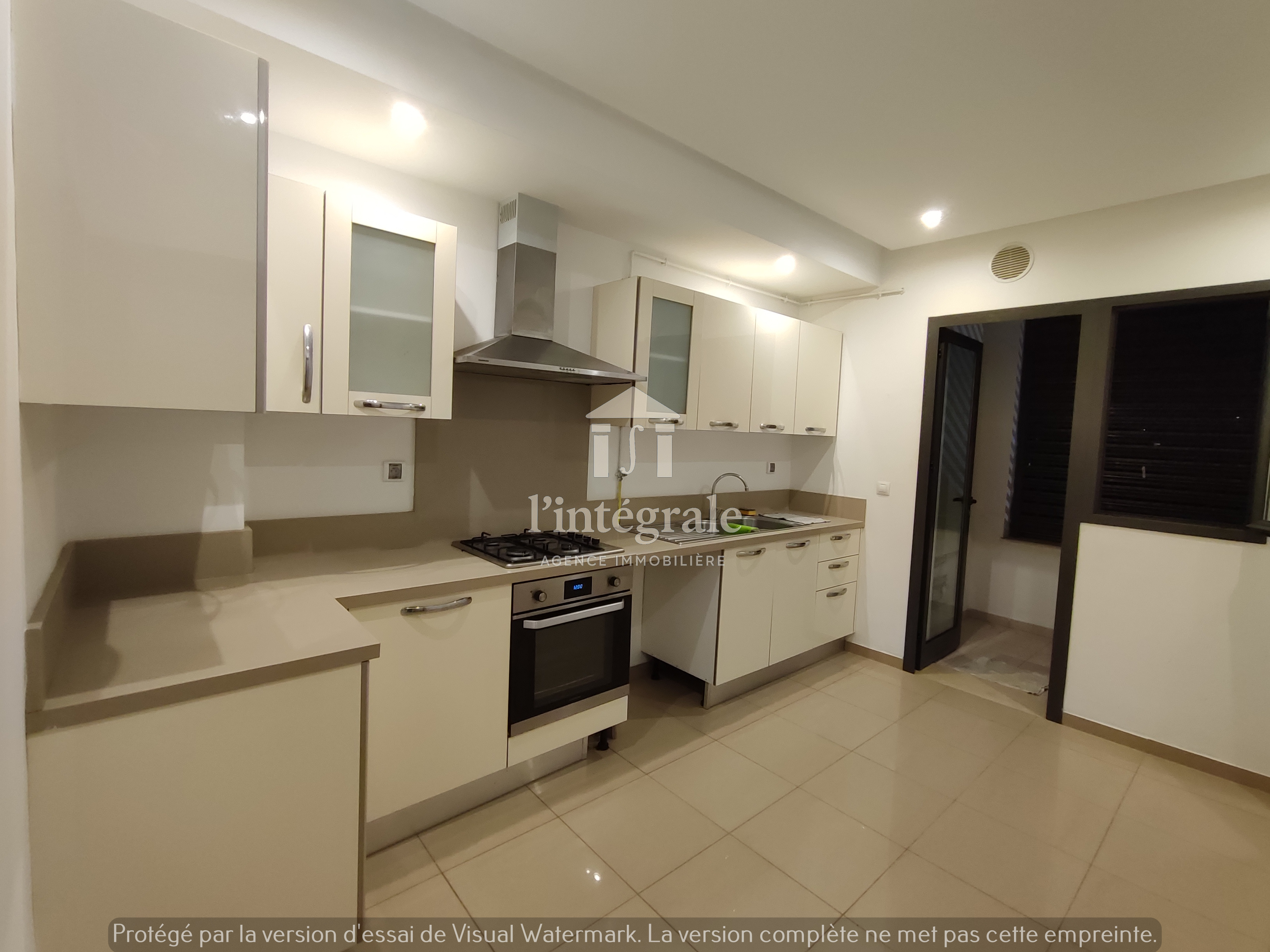 Ariana Ville&nbsp;Cite Ennasr 2&nbsp;Location&nbsp;Appart. 3 pi�ces&nbsp;S2 haut standing � enasser2